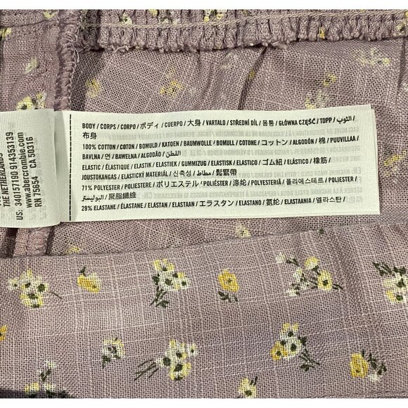 Hollister Keyhole Crop Top - Purple Floral - Size Medium - NWOT - Picture 7 of 7